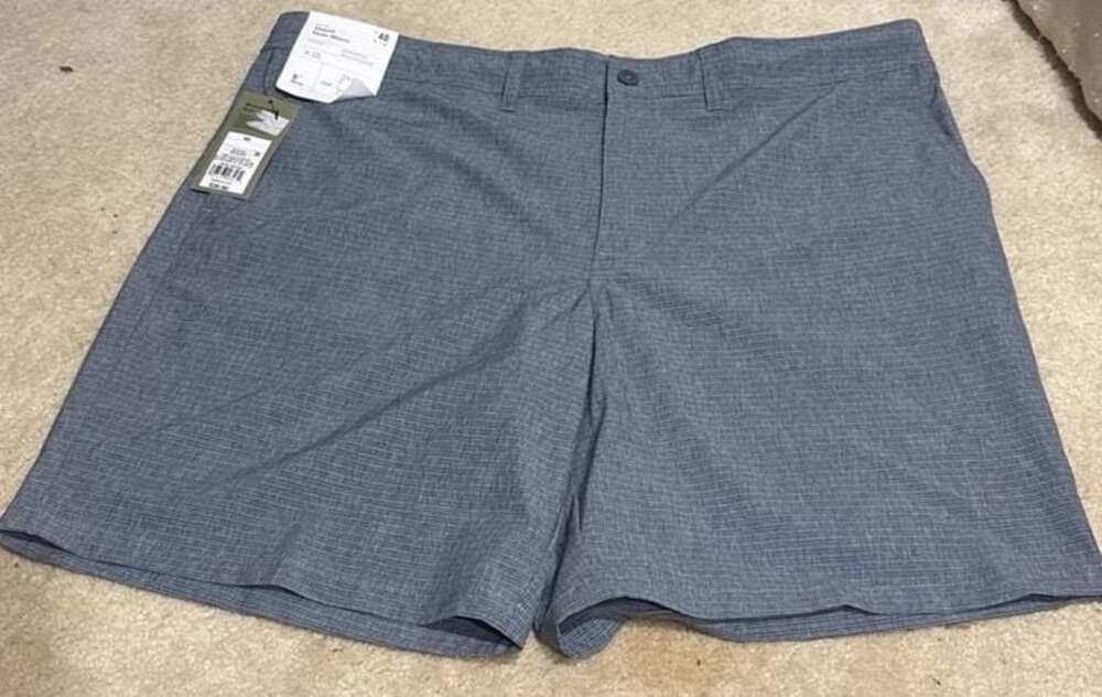 Goodfellow & Co Men's 9" Hybrid Swim Shorts Navy Size 40
C14